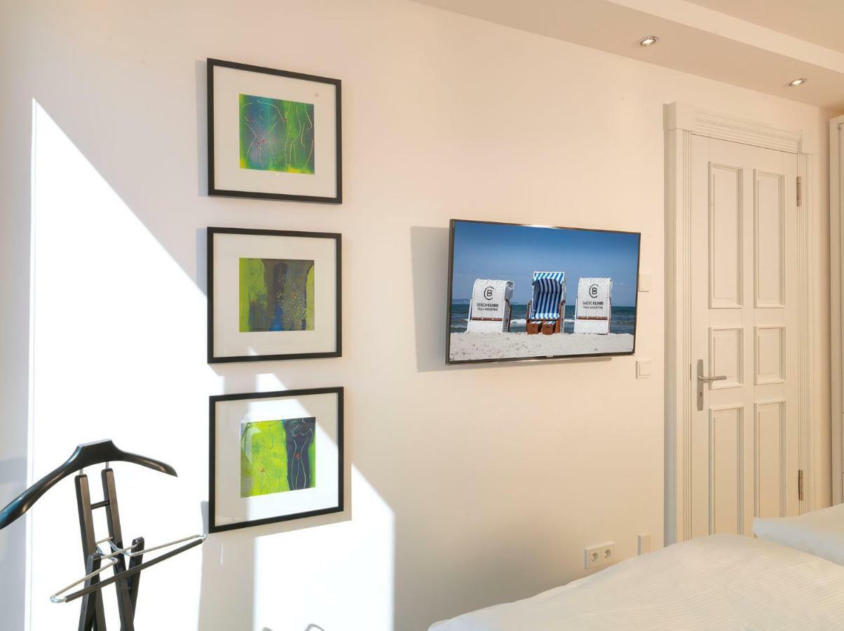 Cloud***** Apartment